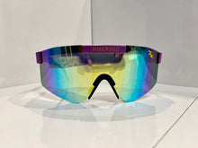 Load image into Gallery viewer, THE ROAD TRAVELER