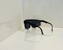 Load image into Gallery viewer, THE GROOVE MASTER